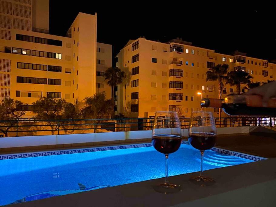 Luxury Modern Beach Apartment Quarteira Exterior photo
